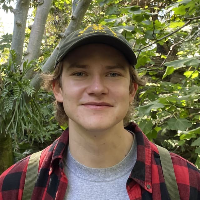 Image of Elijah Garcia